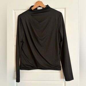 Evereve Date Night Black Long Sleeve Top